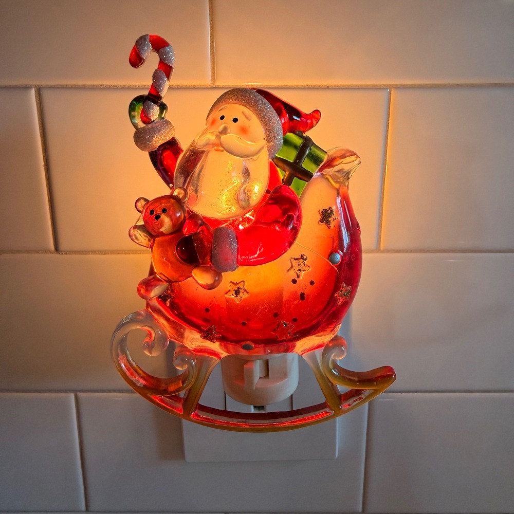 Vintage  Santa Sleigh Night Light Teddy Bear Candy Cane Christmas Plug In